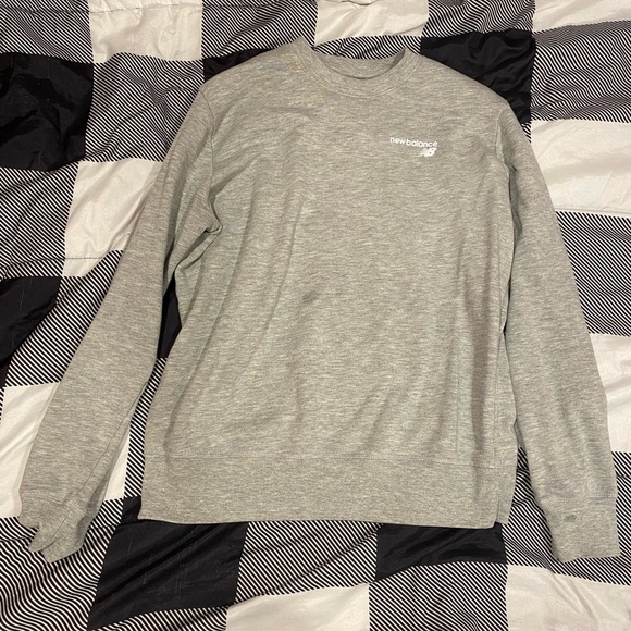Gray New Balance Sweatshirt - Picture 3 of 3